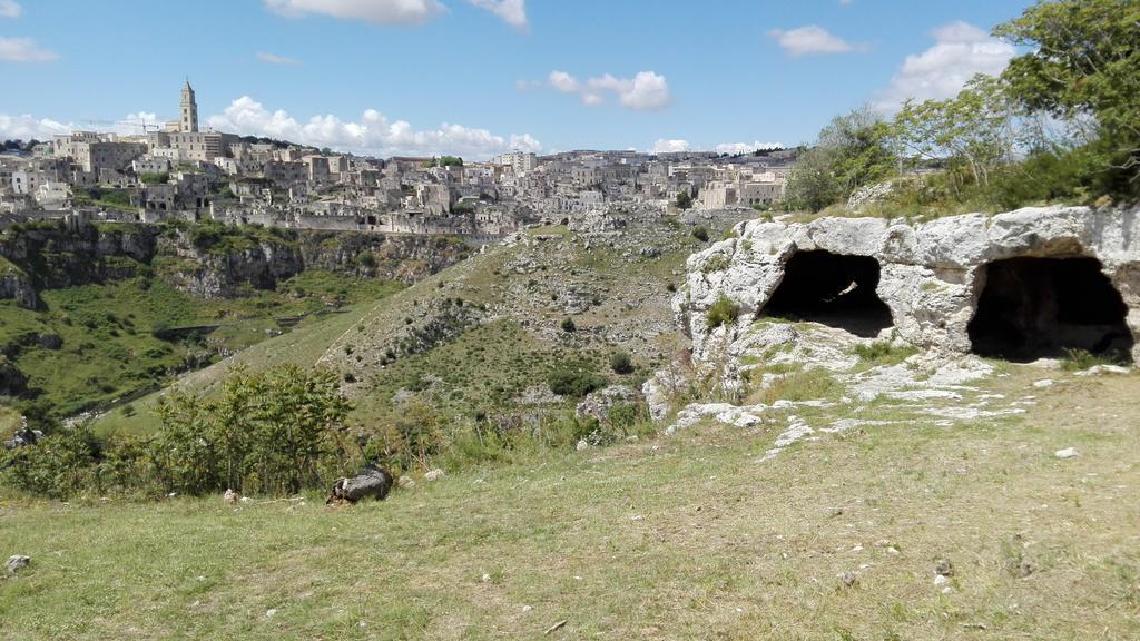 Le Due Nicchie Bed & Breakfast Matera Bagian luar foto